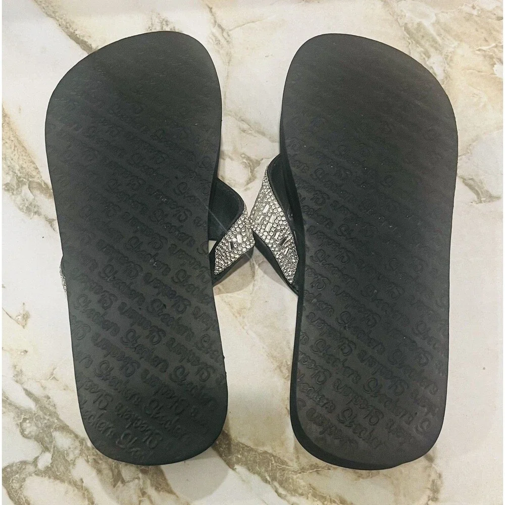 Skechers Yoga Foam Rhinestone Bling Flip Flops Women’s Size 8 Black Silver